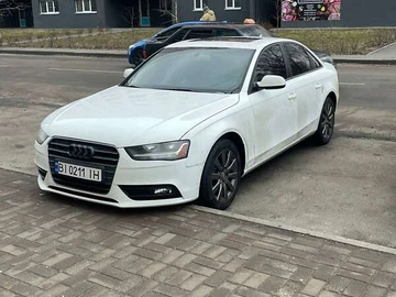 Авто Audi A4 2013 № 8289512