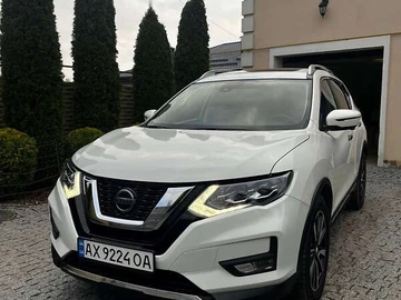 Авто Nissan Rogue 2018 № 8289736