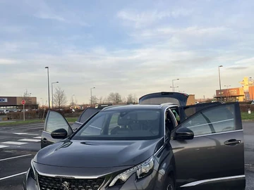 Авто Peugeot 5008 2020 № 8289767