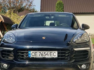 Авто Porsche Cayenne 2015 № 8289807