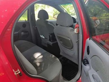 Авто Chevrolet Aveo 2005 № 8289851