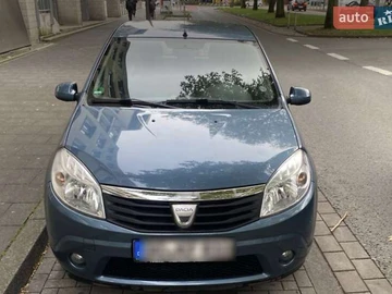 Авто Dacia Sandero 2009 № 8290001