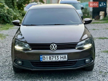 Авто Volkswagen Jetta 2011 № 8290209