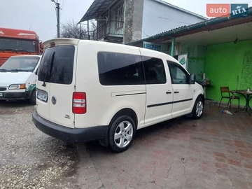 Авто Volkswagen Caddy 2011 № 8290233