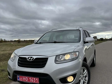 Авто Hyundai Santa Fe 2010 № 8290259