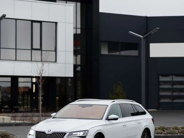 Авто Skoda Superb 2016 № 8290322