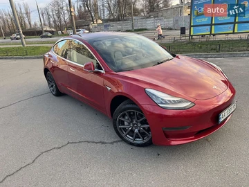 Авто Tesla Model 3 2018 № 8290496