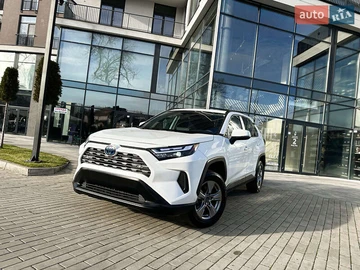 Авто Toyota Rav4 2024 № 8290585