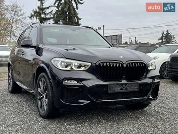 Авто BMW X5 2018 № 8290612