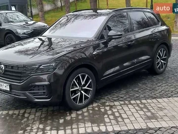 Авто Volkswagen Touareg 2022 № 8290618