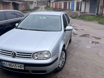 Авто Volkswagen Golf 2002 № 8290763
