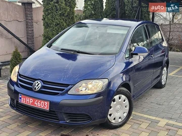 Авто Volkswagen Golf 2005 № 8290906