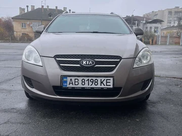 Авто KIA Ceed 2008 № 8290934