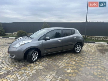 Авто Nissan Leaf 2015 № 8291086