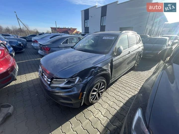 Авто Volkswagen Tiguan 2020 № 8291307