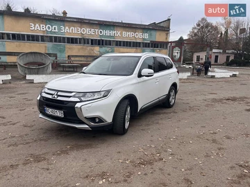 Авто Mitsubishi Outlander 2016 № 8291627