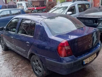 Авто Renault Clio Symbol 2003 № 8291797