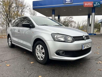 Авто Volkswagen Polo 2012 № 8292219