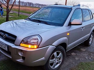 Авто Hyundai Tucson 2008 № 8292229