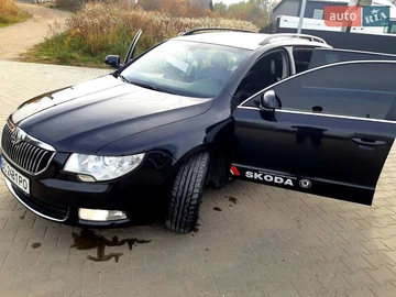 Авто Skoda Superb 2012 № 8292513