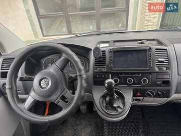 Авто Volkswagen Transporter 2012 № 8292578