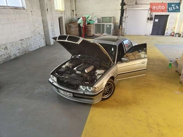 Авто BMW 7 Series 1999 № 8292657