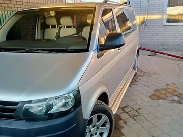 Авто Volkswagen Transporter 2010 № 8292668