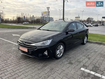 Авто Hyundai Elantra 2018 № 8292676