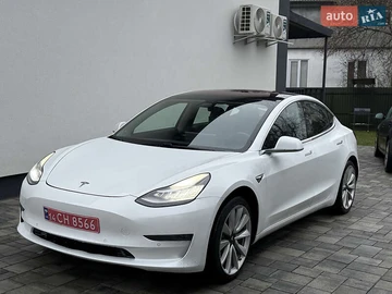 Авто Tesla Model 3 2017 № 8292680