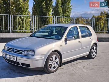 Авто Volkswagen Golf 2000 № 8292814