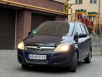 Авто Opel Zafira 2009 № 8293090