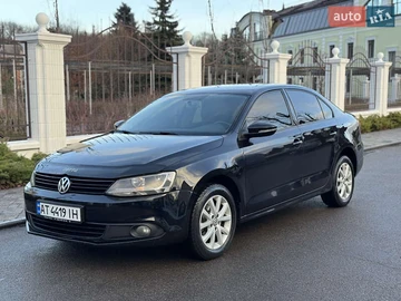 Авто Volkswagen Jetta 2012 № 8293194
