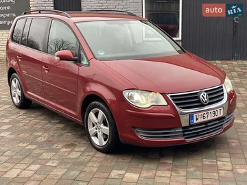 Авто Volkswagen Touran 2009 № 8293199