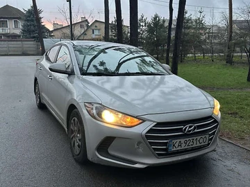 Авто Hyundai Elantra 2017 № 8293214