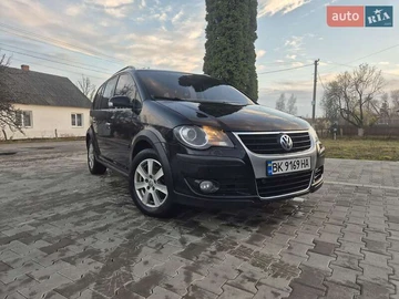 Авто Volkswagen Touran 2008 № 8293219