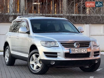 Авто Volkswagen Touareg 2008 № 8293231