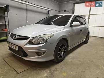 Авто Hyundai I30 2011 № 8293242