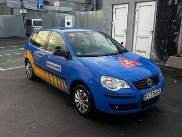 Авто Volkswagen Polo 2009 № 8294375