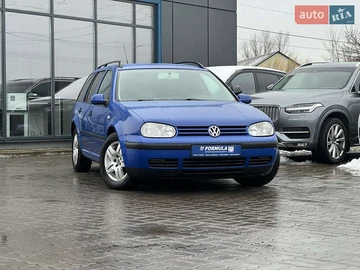 Авто Volkswagen Golf 2000 № 8294492