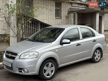Авто Chevrolet Aveo 2011 № 8294504