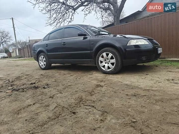 Авто Volkswagen Passat 2001 № 8294506