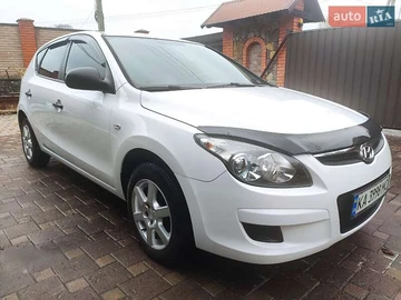Авто Hyundai I30 2009 № 8294676