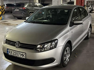 Авто Volkswagen Polo 2013 № 8294848