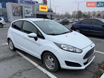 Авто Ford Fiesta 2015 № 8294872