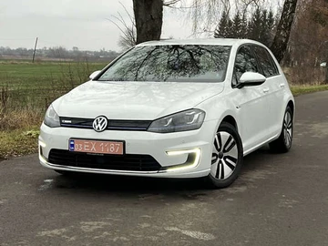 Авто Volkswagen E-Golf 2014 № 8294875