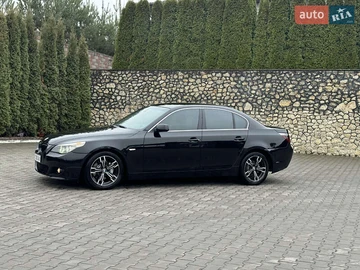 Авто BMW 5 Series 2004 № 8294881