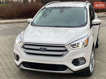 Авто Ford Escape 2018 № 8295026