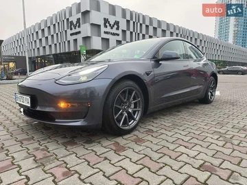 Авто Tesla Model 3 2023 № 8295531