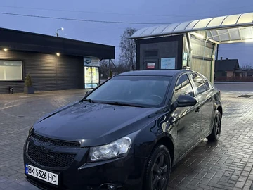Авто Chevrolet Cruze 2011 № 8296057