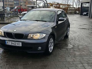 Авто BMW 1 Series 2006 № 8296077